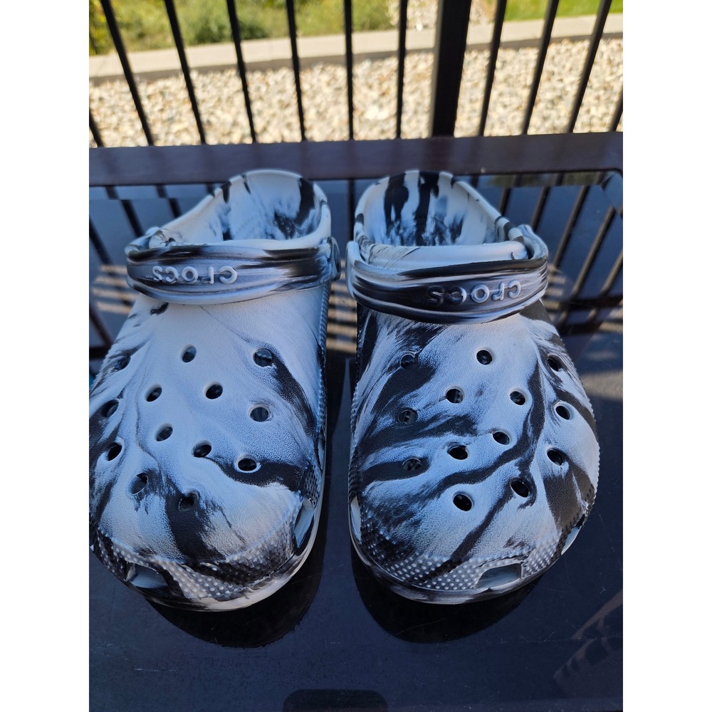 Crocs Classic Marbled Clogs Black White Mens 8 Womens 10 Comfort Shoes